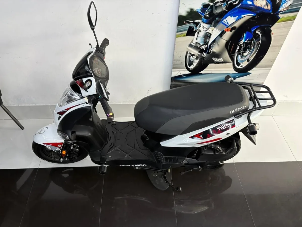 Kymco TWIST 125 2022 Blanco — foto 8