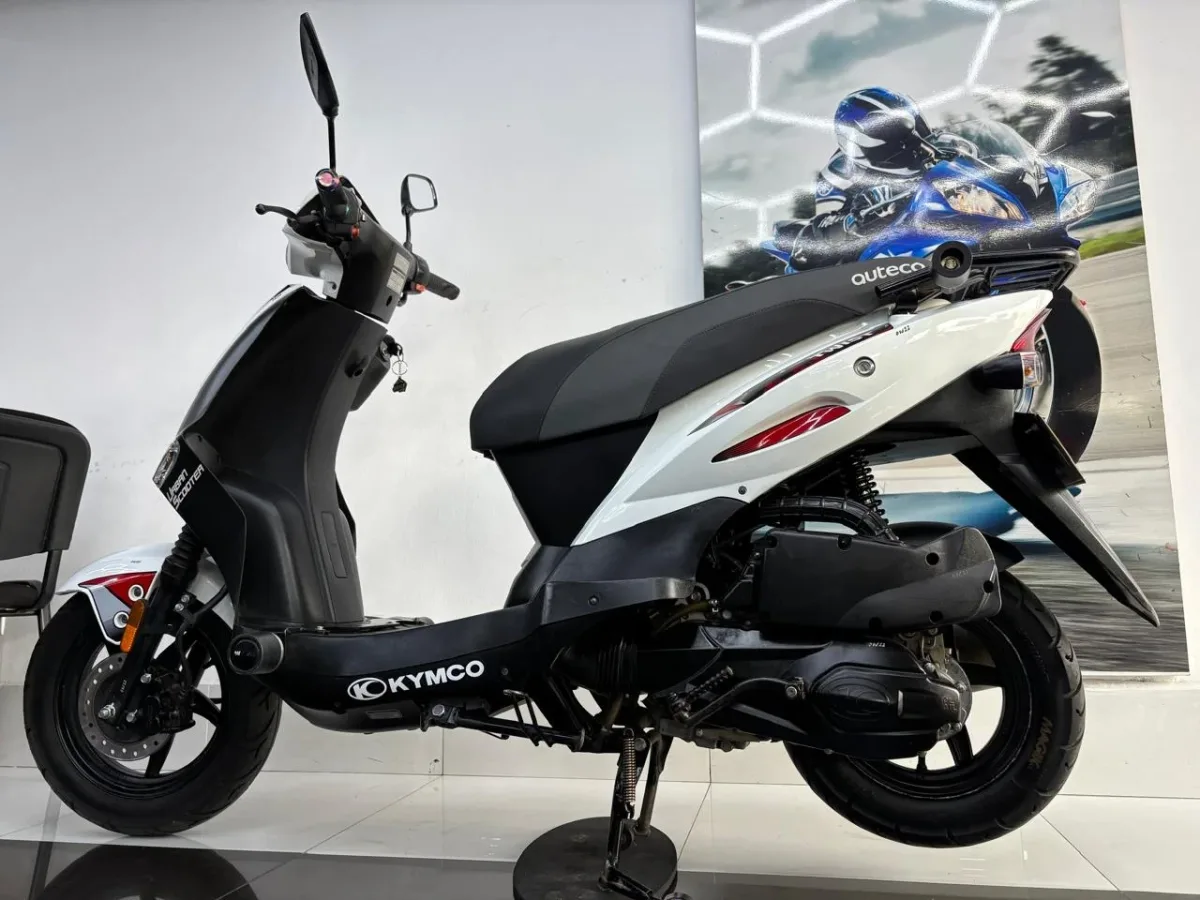 Kymco TWIST 125 2022 Blanco — foto 9