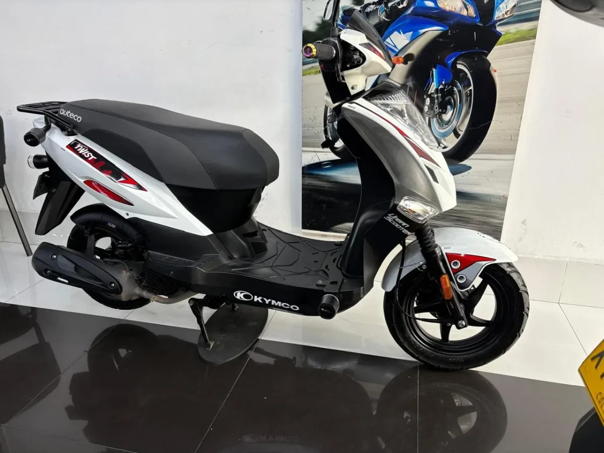 Kymco TWIST 125 2022 Blanco — foto 11
