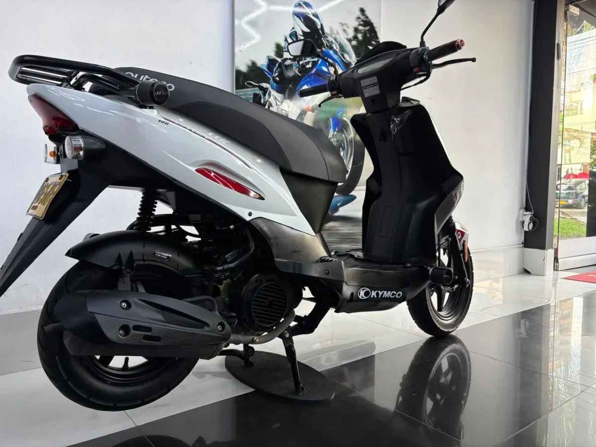 Kymco TWIST 125 2022 Blanco — foto 13