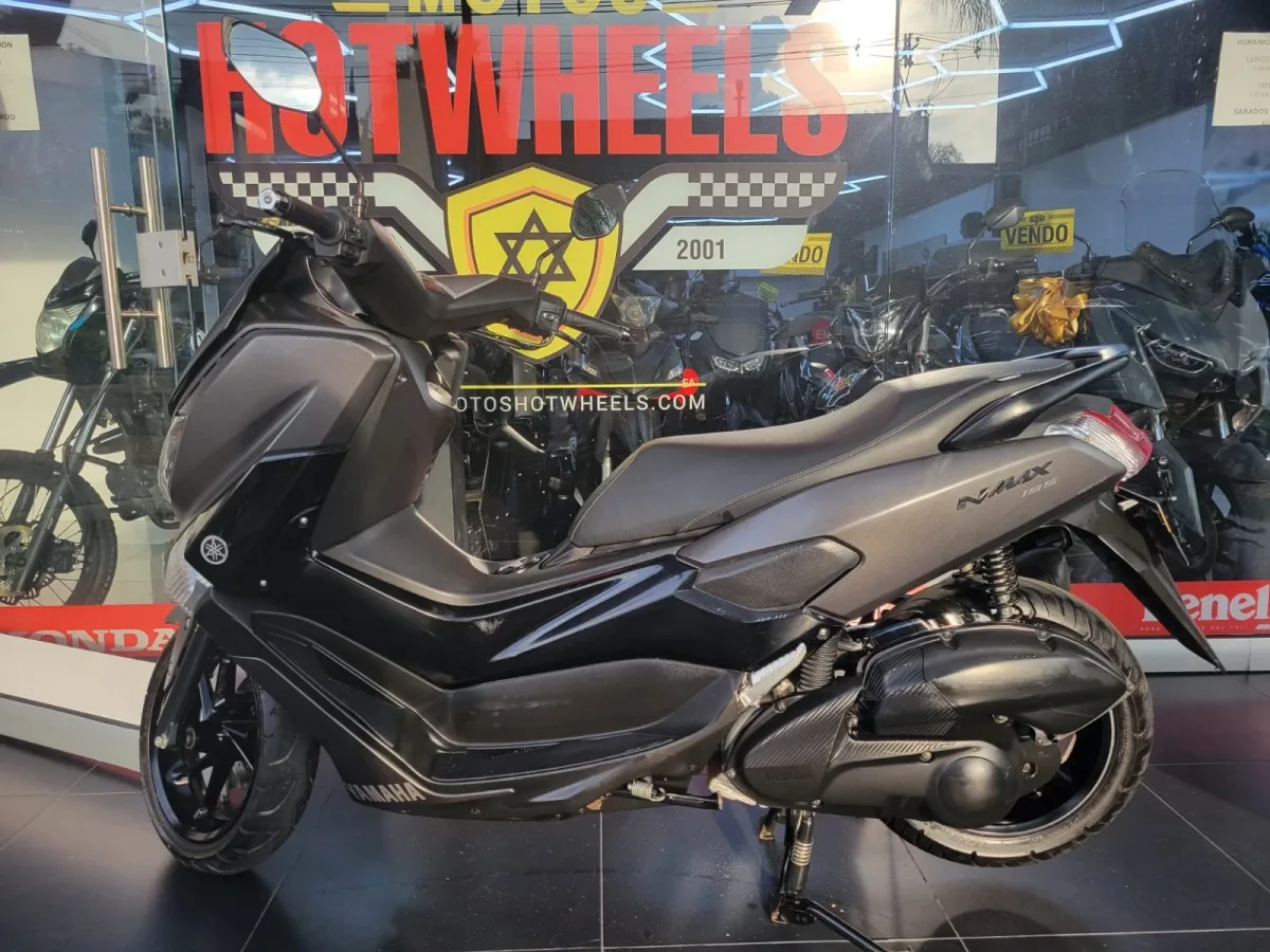 Yamaha NMAX 2021 Negro — foto 7
