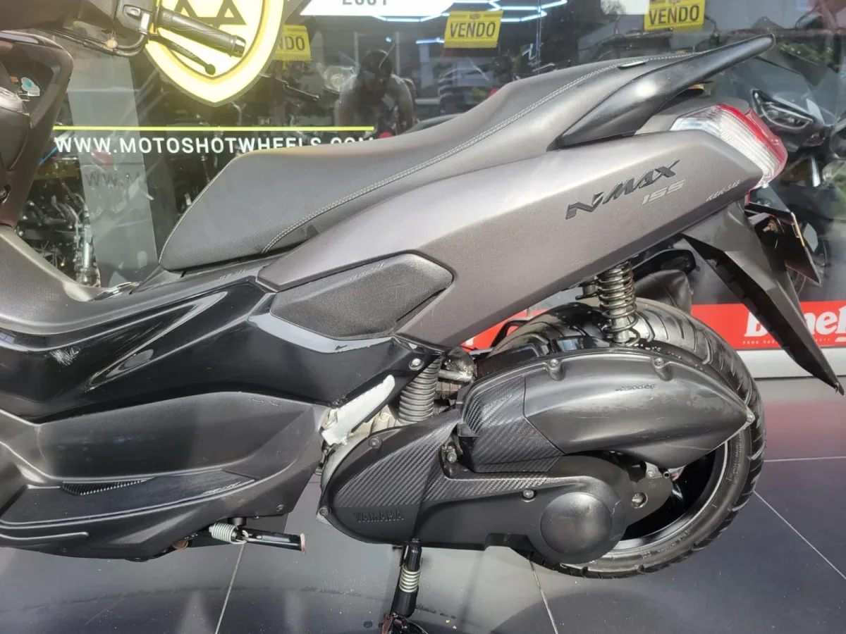 Yamaha NMAX 2021 Negro — foto 8