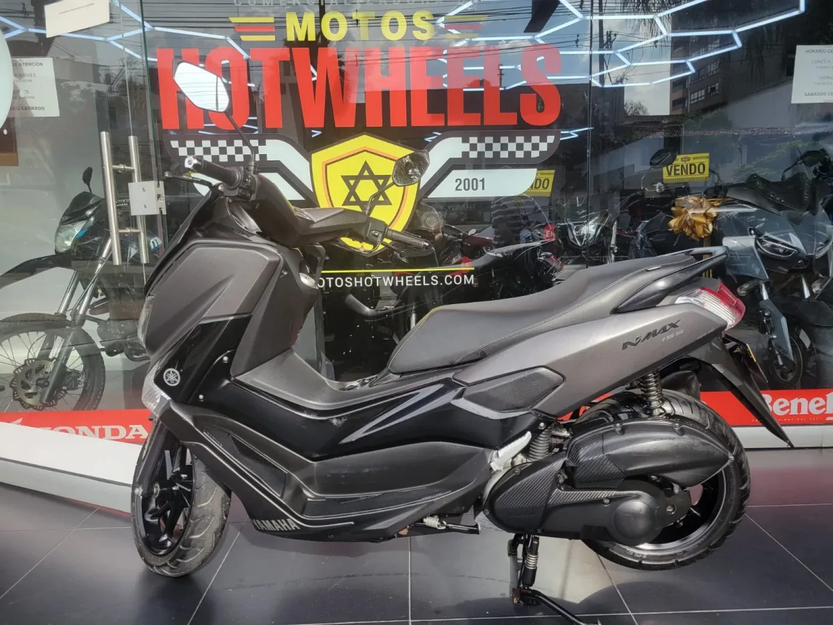 Yamaha NMAX 2021 Negro — foto 9