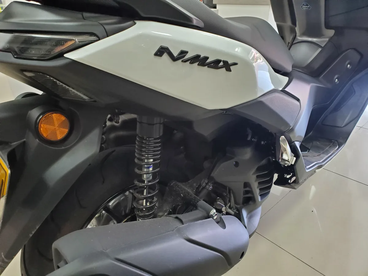 Yamaha NMAX 2027 Blanco — foto 5