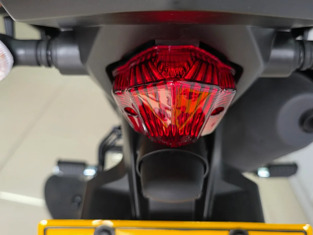 Yamaha XTZ 150 2027 Negro — foto 17